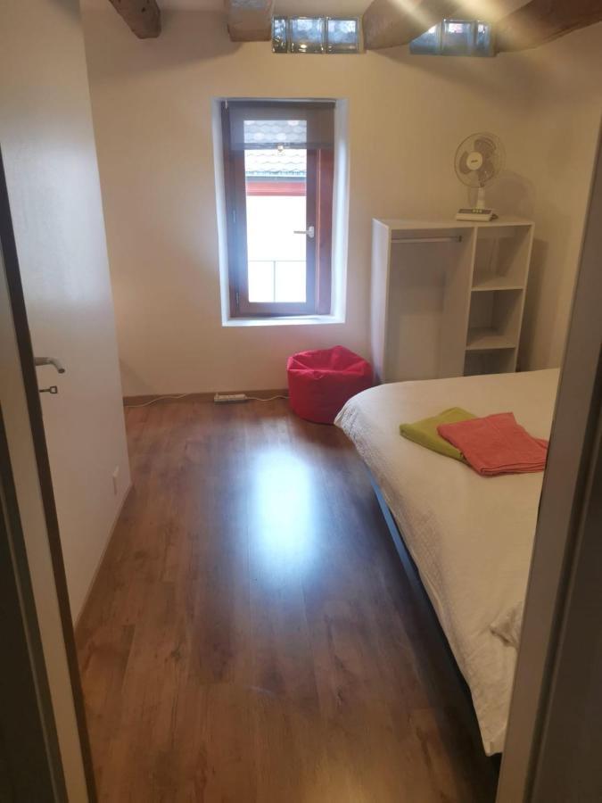 Ostello La Bergerie La Neuveville Esterno foto