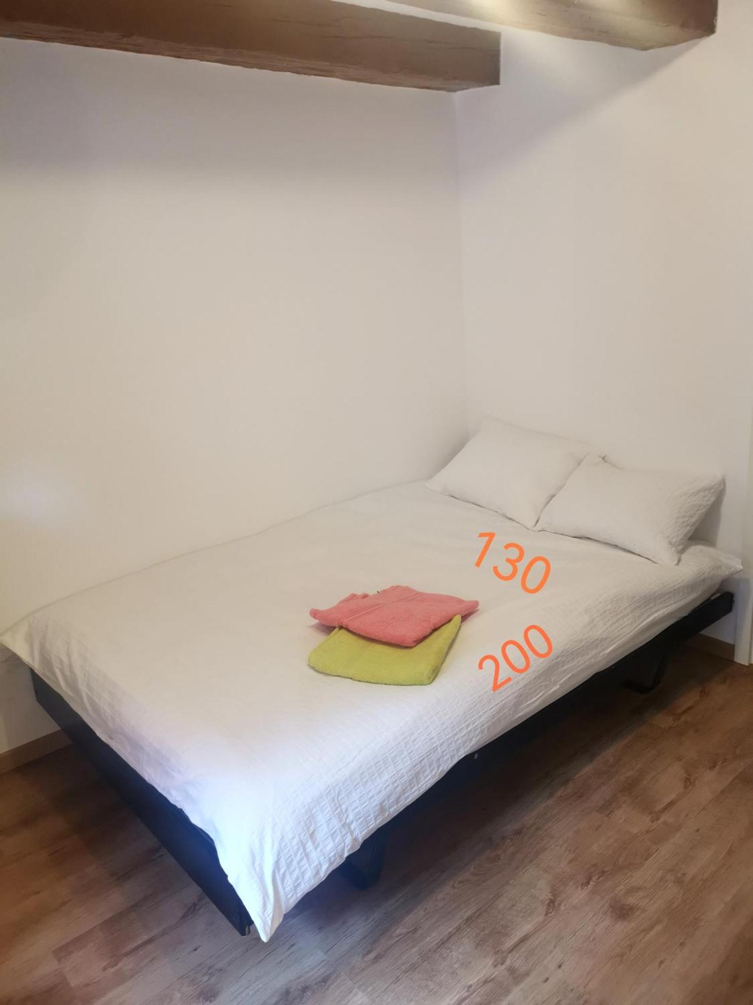 Ostello La Bergerie La Neuveville Esterno foto
